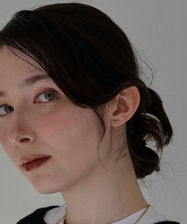 Phoebe 【金属アレルギー対応】プチシャイニングピアス　ゴールド/サージカルステンレス ゴールド