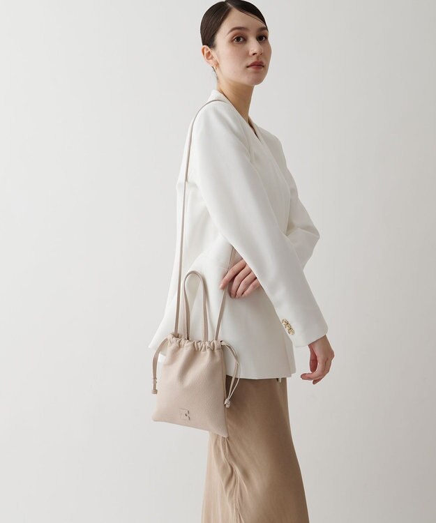 IACUCCI グラーノ 2WAYTOTE CERVO エクリュ