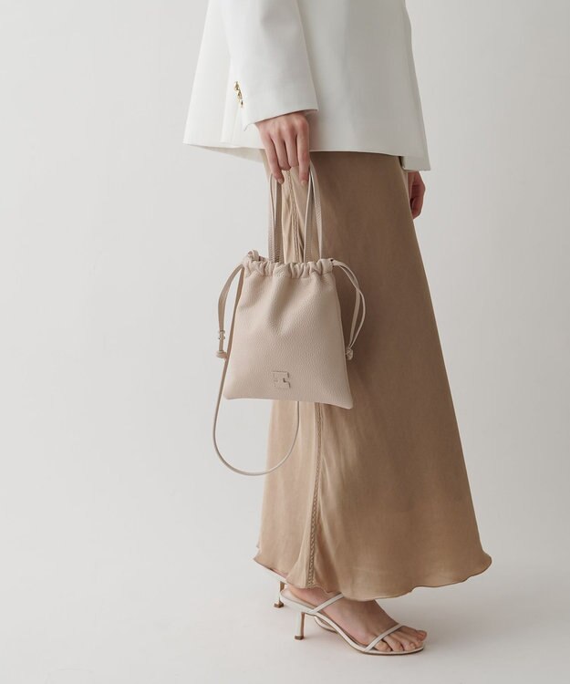IACUCCI グラーノ 2WAYTOTE CERVO エクリュ