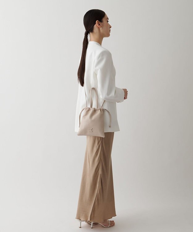 IACUCCI グラーノ 2WAYTOTE CERVO エクリュ