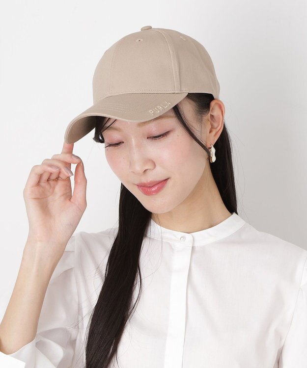 MOONBAT FURLA(フルラ) ロゴ刺繍キャップ UV対策/手洗い可能/抗菌防臭加工 ベージュ