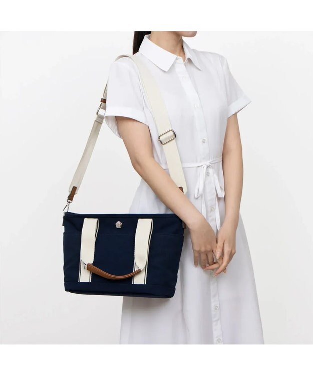 CLATHAS グラシエ 2wayトート（大） ネイビー