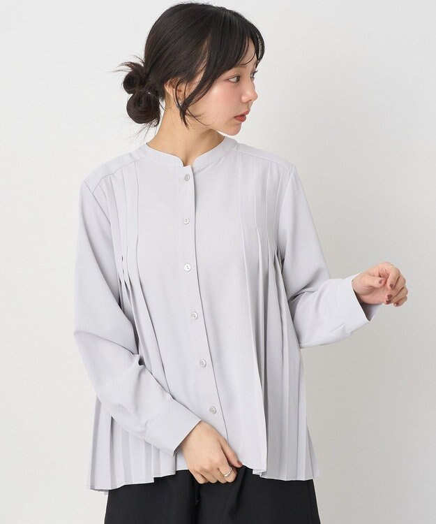 earth music&ecology バックプリーツブラウス Light Gray