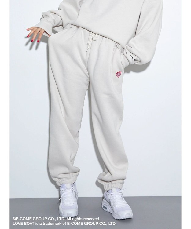 Green Parks ■別注　ＬＯＶＥ　ＢＯＡＴ　スウェットパンツ Ivory