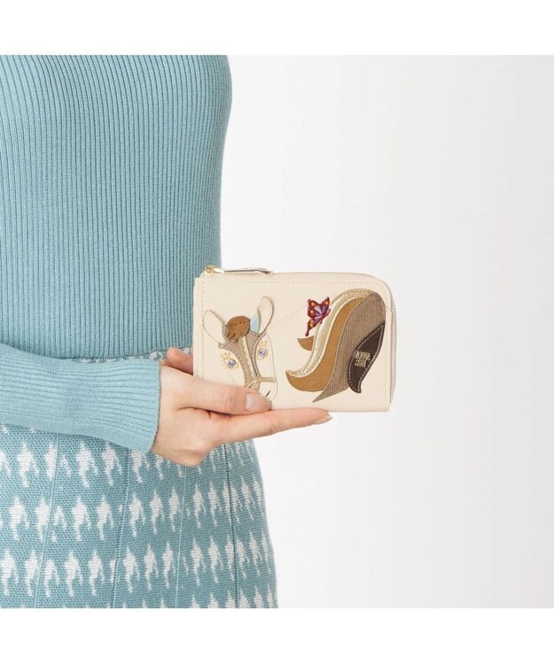 ANNA SUI バタフライポニー マルチケース アイボリー