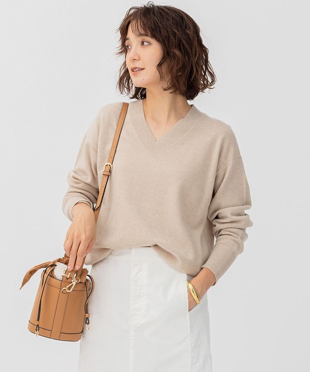 23区 L CARIAGGIウールカシミヤ Vネック ニット ベージュ系