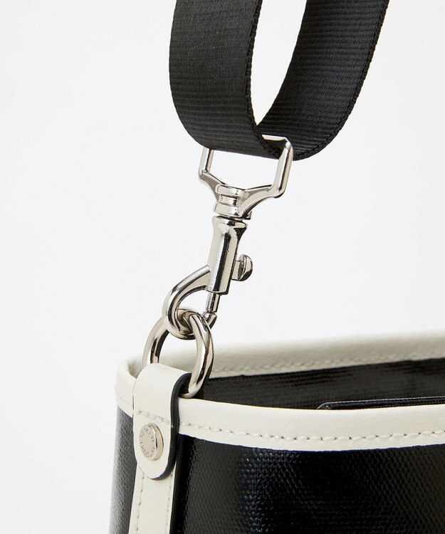 TOPKAPI 【TREASURE TOPKAPI】PVCコート キャンバス ショルダーバッグ / 撥水 ブラック