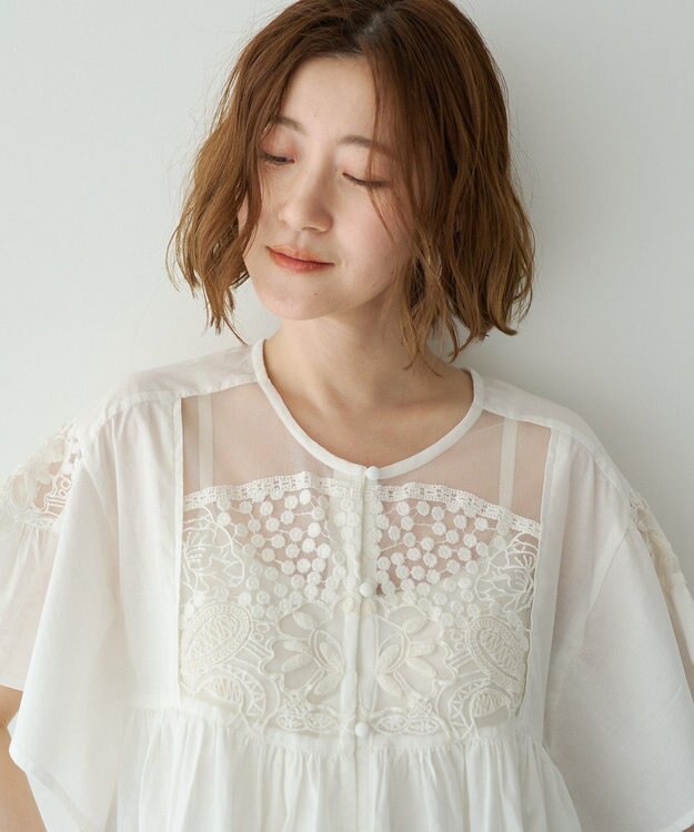 YECCA VECCA 刺繍レースブラウス Off White