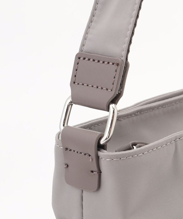 Y'SACCS アシメファスナーポケットショルダー グレージュ