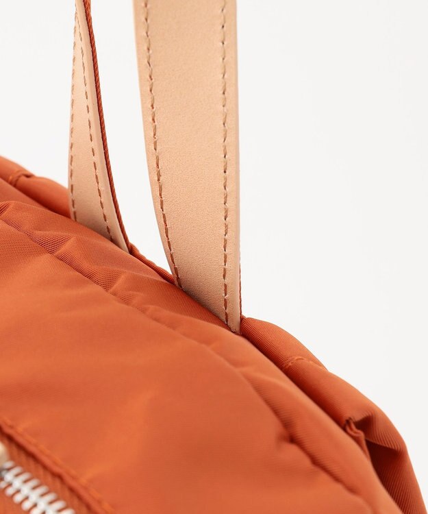 Y'SACCS 【LIMONTAナイロン】メニーポケットスクエアバックパック レンガブラウン