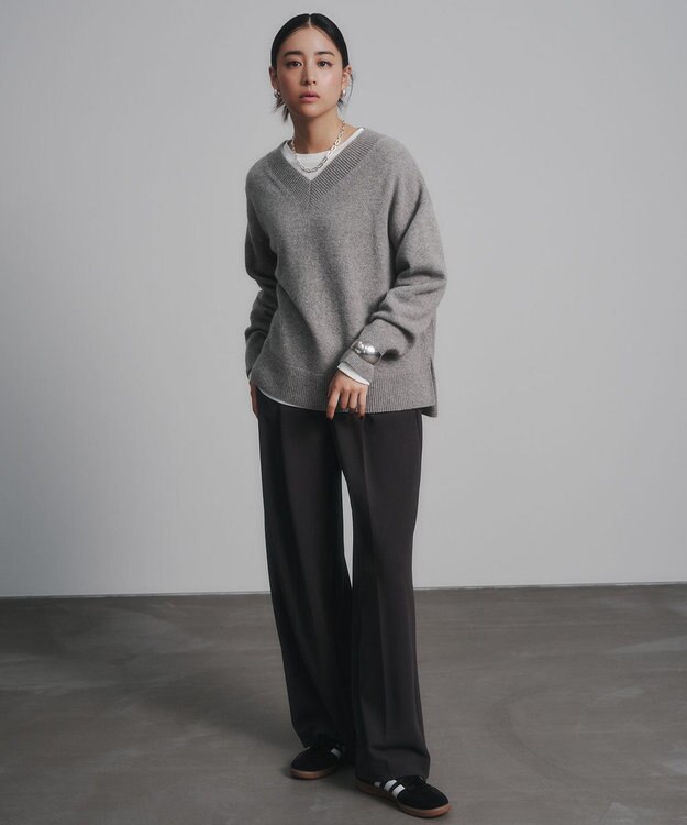 UNFILO L 【11サイズ展開】 BEAUTY MOVE タックワイドパンツ チャコール