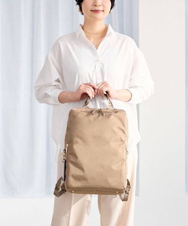 ACE BAGS & LUGGAGE ace. フィッテム レディースビジネスリュック A4 14.0インチPC 68682 エース ベージュ