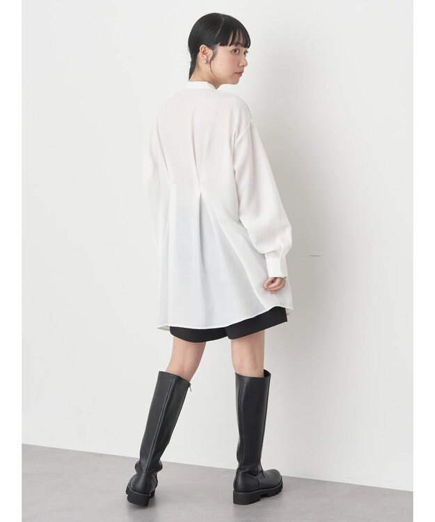 earth music&ecology バックデザインシャツ Off White