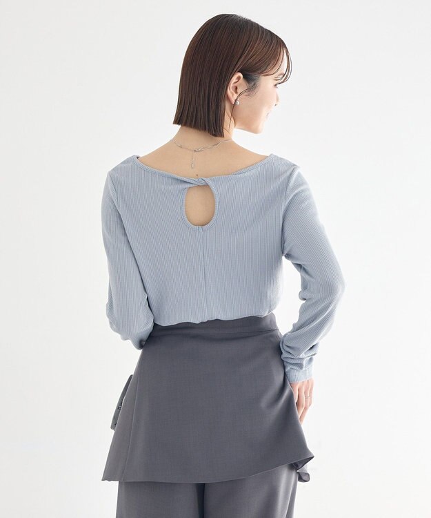 earth music&ecology 【前後2WAY】ツイストカットアウトプルオーバー Sax