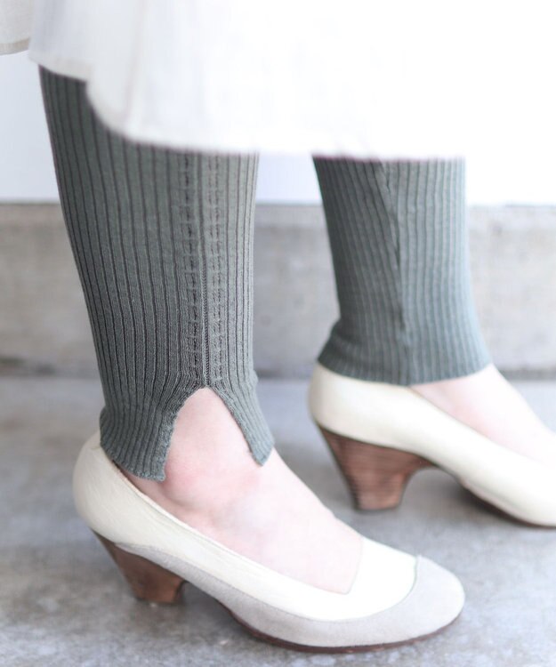 muuc 〈高品質シルク＆スーピマ超長綿〉〈洗えるニット〉〈通年着られる〉裾スリットスッキリ見え レギンス グリーン