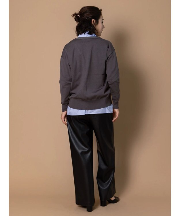 Te chichi 【Disney】101/刺繍Vネックカーディガン グレー