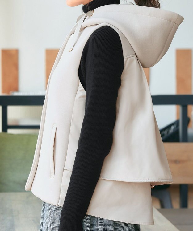 Tiaclasse ダンボールバックフレアベスト エクリュ