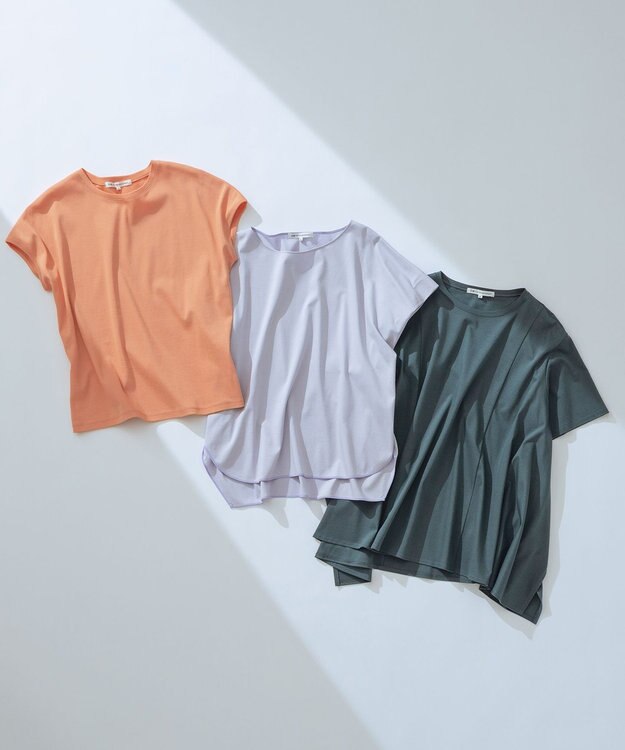 23区 【GLOW6月号掲載/汗じみ防止】スムースデザイン フレア  Tシャツ ダークグリーン系