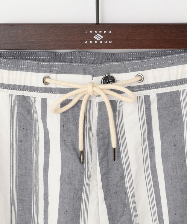 JOSEPH ABBOUD MOUNTAIN 【SPACE／UNISEX】JOE COTTONワイドストライプ ハーフパンツ ホワイト系2