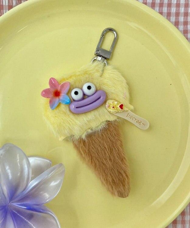 WEGO ミニデリシャスアイスクリームモンスターぬいぐるみキーホルダー イエロー