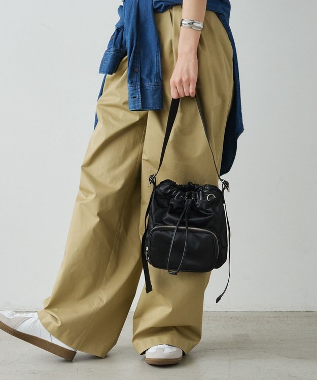 russet 《インフルエンサースタッフ企画》マルチショルダーバッグ(CE-1708) Black