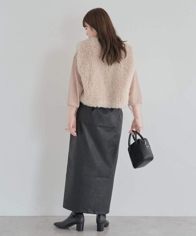 Green Parks ・ＥＬＥＮＣＡＲＥ　ＤＵＥ　シープファーショートベスト Light Beige