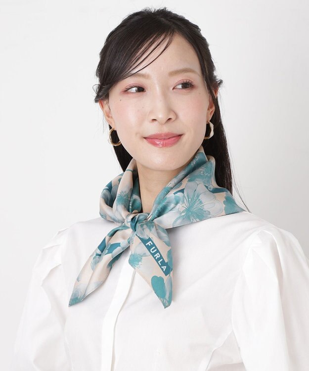 MOONBAT 【シルク100%】FURLA (フルラ) 花柄 シルクプリントスカーフ 65cm×65cm  UV対策 手洗い可能 ビリジアン