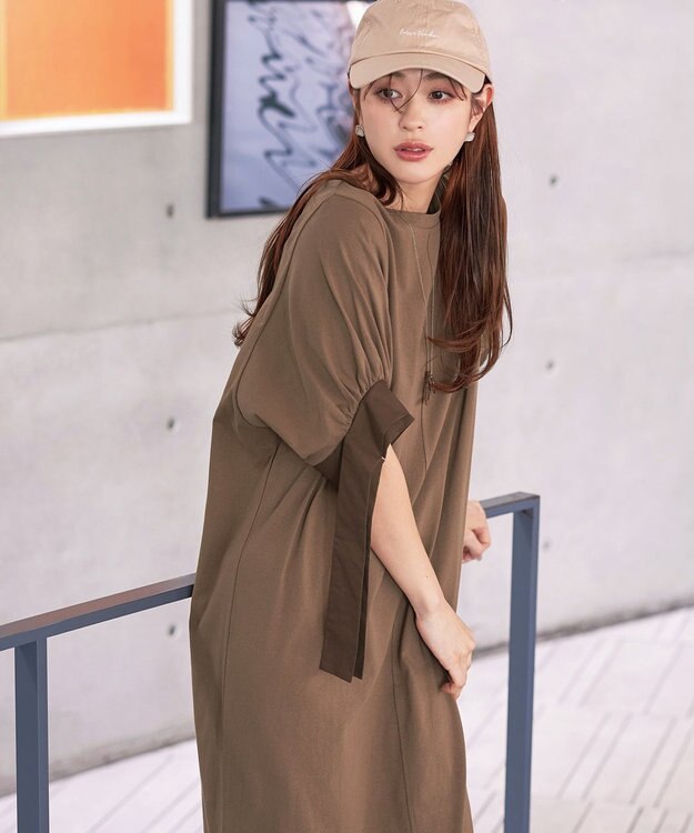 Tiaclasse 【洗える】デザインカフス付きマキシカットソーワンピース ブラウン