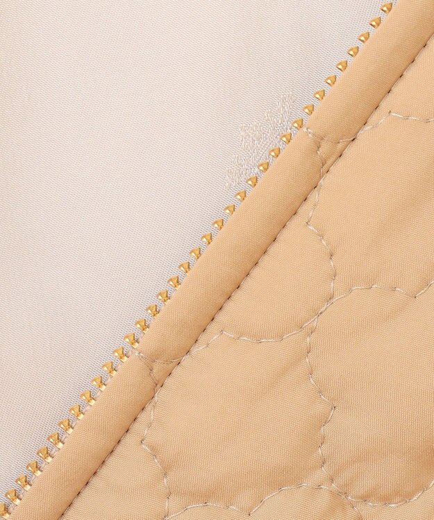 TOCCA 【消臭・洗える】CLOVER CARPET キルト中綿ショートコート ベージュ系