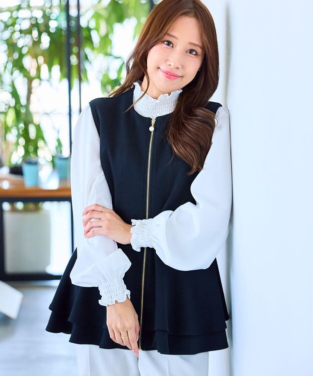 Feroux 【洗える】スタンドネックブラウス ホワイト系