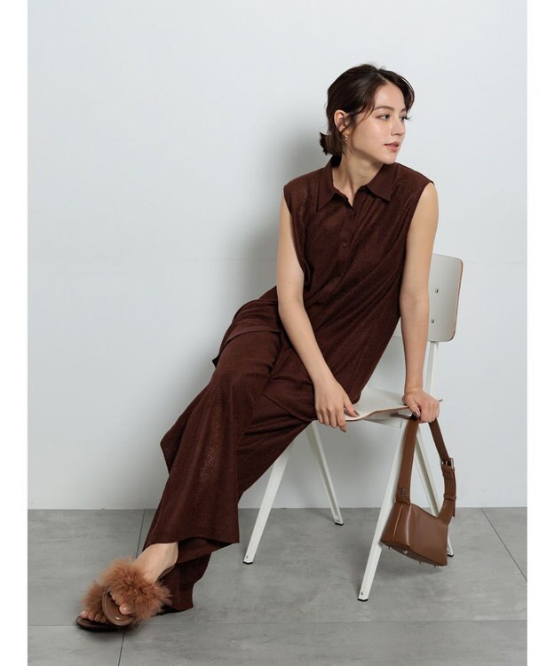 Te chichi クレープメッシュストレートパンツ（セットアップ可） ブラウン