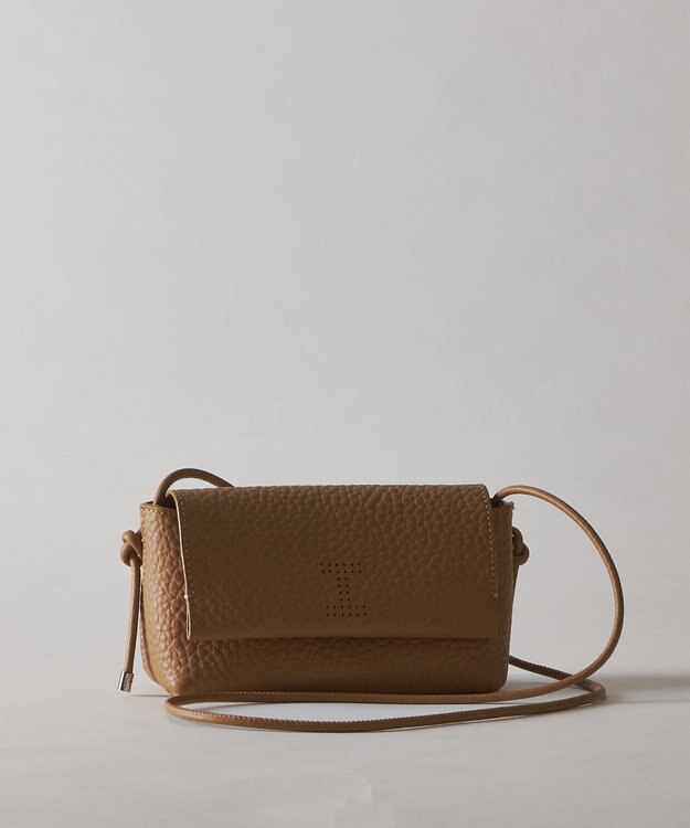 IACUCCI ＜STORY掲載＞アルブメ ALCE キャメル