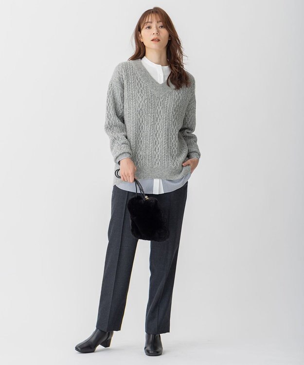 自由区 アランパターン Vネックニット ライトグレー系