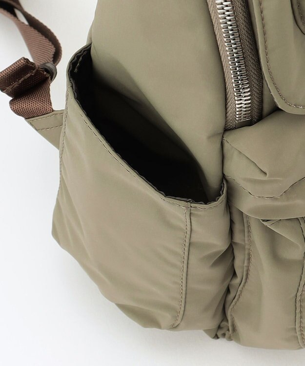 Y'SACCS カーゴポケット　リュックサック　Sサイズ カーキ