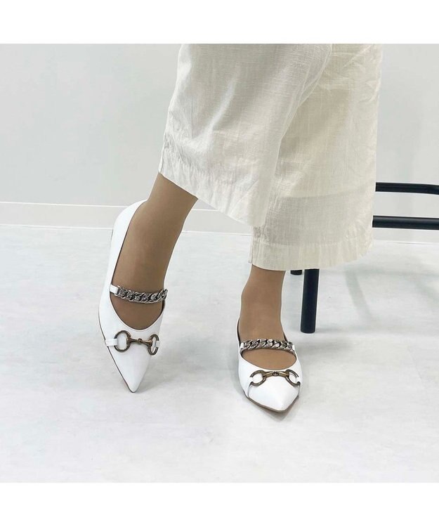 MODE ET JACOMO <MODE ET JACOMO>ポインテッドトゥメリージェーンパンプス ホワイト