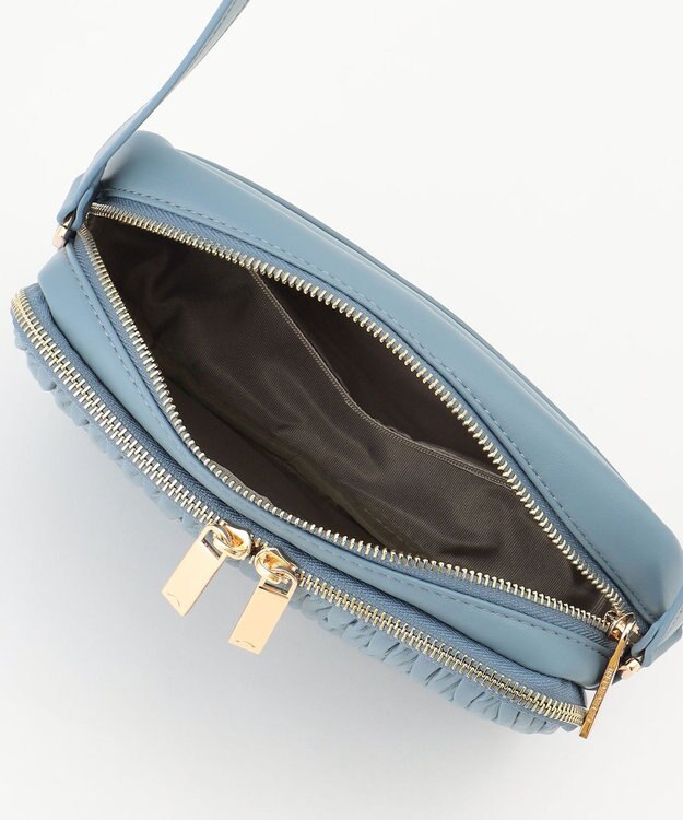 LA BAGAGERIE ランダムプリーツショルダーバッグ ライトブルー