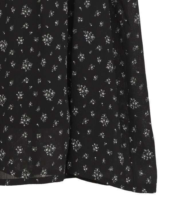 earth music&ecology マジョリカプリーツ半袖ブラウス Flower Black