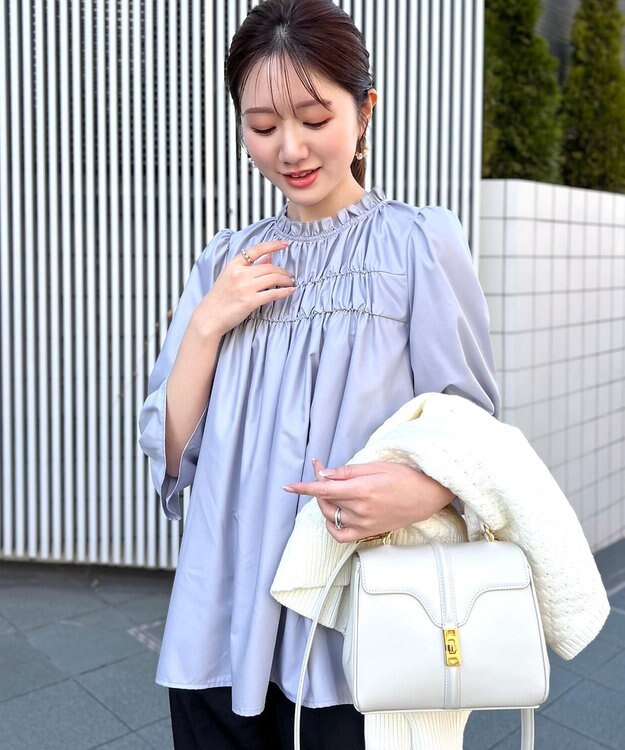 Feroux 【洗える】スタンドネックシャーリング ブラウス スカイブルー系