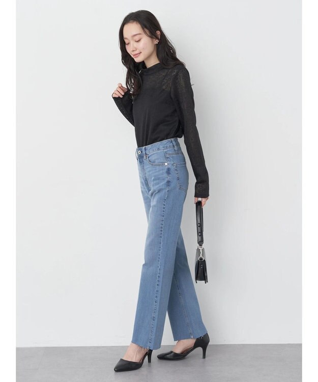 earth music&ecology セルフカットフレアデニムパンツ Light Indigo