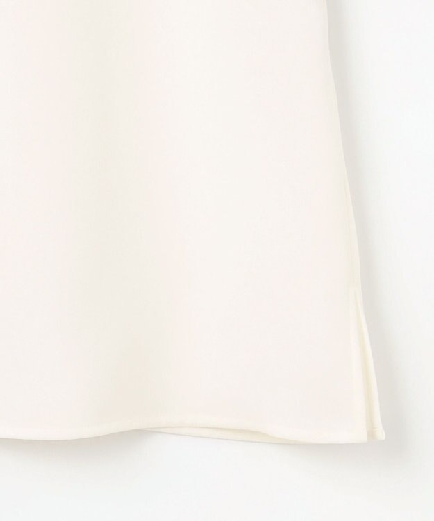 組曲 L ラッフルデシン ブラウス アイボリー系