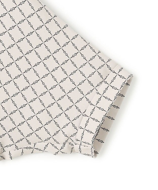 ICB L 【先行予約・WEB限定カラーあり】BackSatinAmunzen 5分袖バンドカラーブラウス トープ×スクエアビット柄［WEB限定］