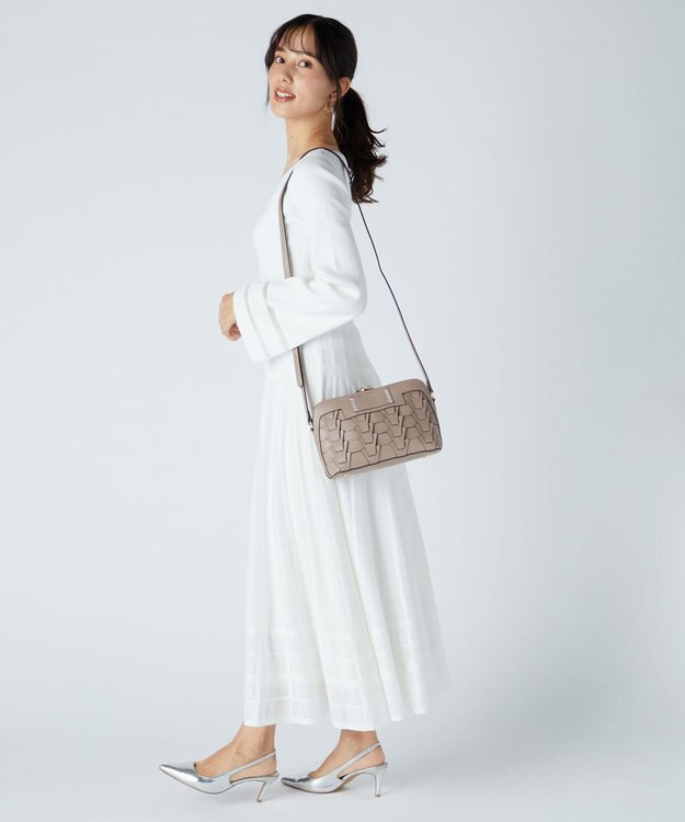 LA BAGAGERIE 【veganview】v piece mesh shoulder bag グレージュ