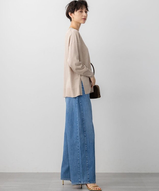 23区 L 【見上愛さん着用/RED CARD TOKYO×23区】カーヴィー デニム パンツ ライトブルー系