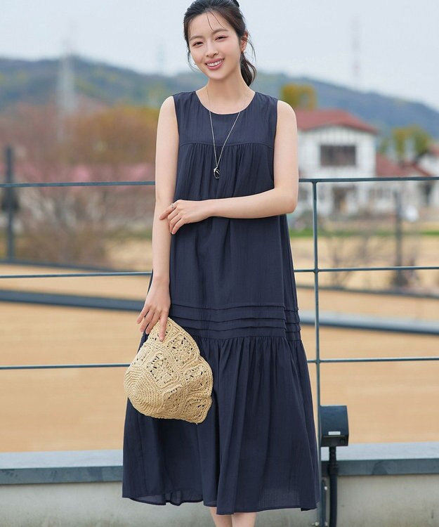 Tiaclasse 麻調ピンタックロングワンピース ネイビー