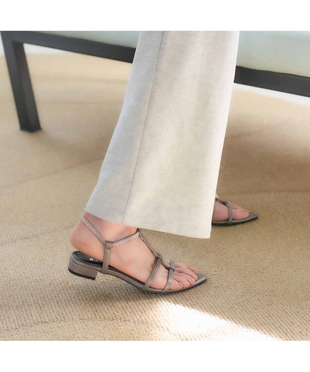 MODE ET JACOMO <carino>ポインテッドトゥTストラップサンダル ダークシルバー