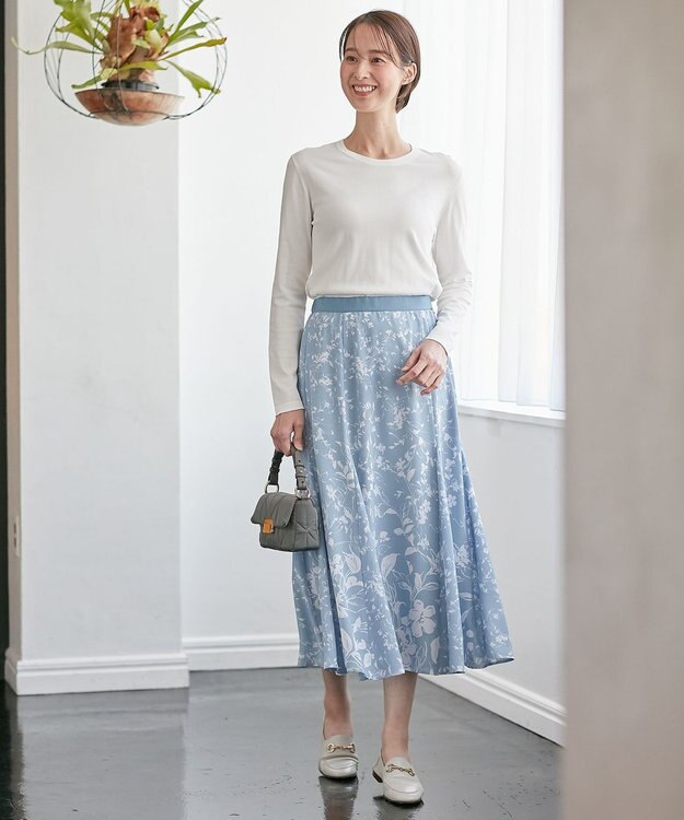 自由区 【XSサイズ～/洗える】グラデーションフラワープリントマーメイドライン スカート スカイブルー系5