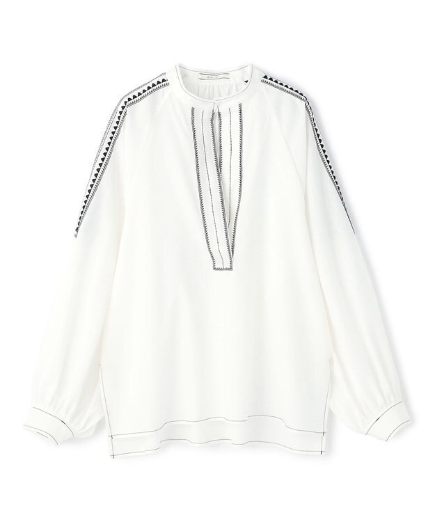 BEIGE， AXI / 刺繍ステッチ ドルマンスタンドブラウス Ecru