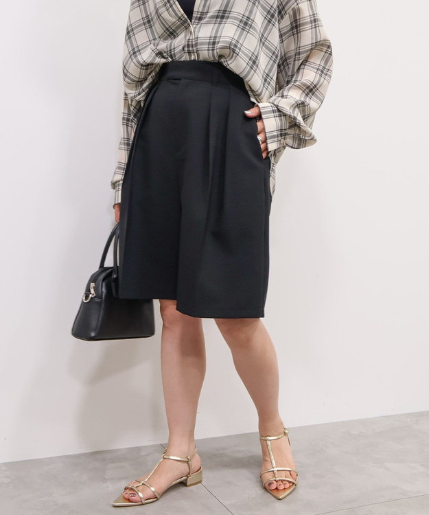 AMERICAN HOLIC タックハーフパンツ Black