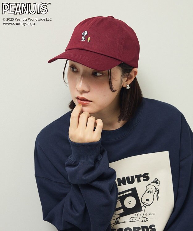 Green Parks ■PEANUTS スヌーピーミニ刺繍キャップ Bordeaux