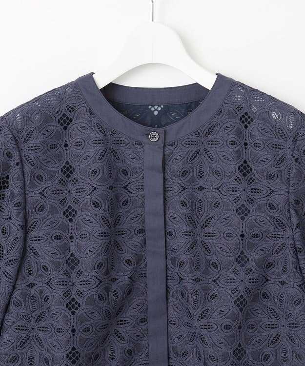 自由区 【カタログ掲載・洗える】フラワータイルレース ブラウス インディゴブルー